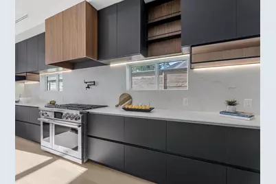 963 W 41st Street, Houston, TX 77018 - Photo 14