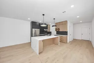 334 E 31st St, Houston, TX 77018 - Photo 10
