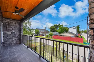 334 E 31st St, Houston, TX 77018 - Photo 26