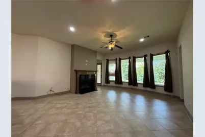 6223 Duke Trail Lane, Sugar Land, TX 77479 - Photo 6