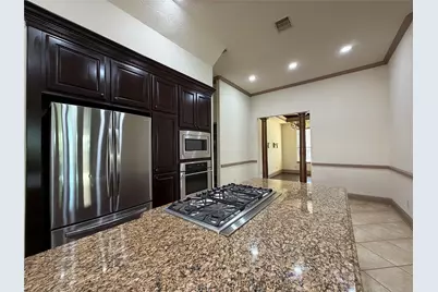 6223 Duke Trail Lane, Sugar Land, TX 77479 - Photo 12