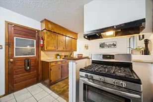 3201 Proswimmer St, Houston, TX 77088 - Photo 6