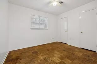 3201 Proswimmer St, Houston, TX 77088 - Photo 10