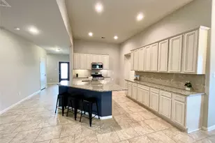 14207 Irvine Rnch Trl, Conroe, TX 77384 - Photo 6