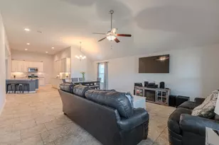 14207 Irvine Rnch Trl, Conroe, TX 77384 - Photo 16