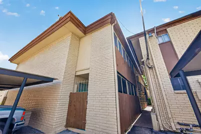 7714 Renwick Drive #D13, Houston, TX 77081 - Photo 26