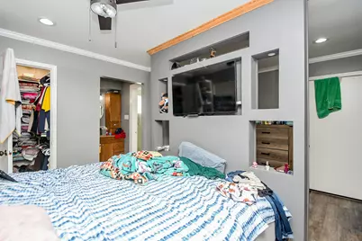 10410 Huntington Dale Drive, Houston, TX 77099 - Photo 12