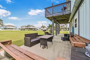 22818 Buena St, Galveston, TX 77554 - Photo 34