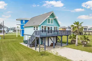 22818 Buena St, Galveston, TX 77554 - Photo 2