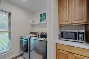 13090 Aspen Ln, Beaumont, TX 77713 - Photo 8