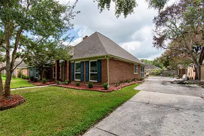 11727 Mighty Redwood Drive, Pasadena, TX 77059 - Photo 6