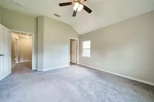 319 Dreamland Ave, Crosby, TX 77532 - Photo 16