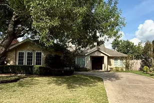 2131 Greencove Ln, Sugar Land, TX 77479 - Photo 32