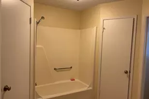 11427 Mulholland Dr, Houston, TX 77477 - Photo 24