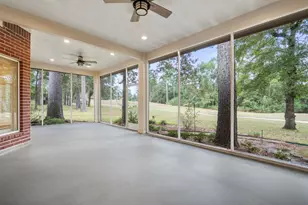 7 Wellesley Dr, Conroe, TX 77304 - Photo 24