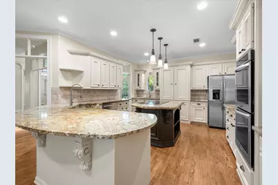 7 Wellesley Drive, Conroe, TX 77304 - Photo 4
