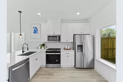 1448 Dewalt Street, Houston, TX 77088 - Photo 10