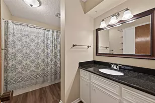 16431 Larkfield Dr, Houston, TX 77059 - Photo 22
