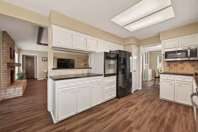 16431 Larkfield Drive, Houston, TX 77059 - Photo 10