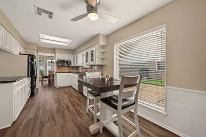 16431 Larkfield Drive, Houston, TX 77059 - Photo 12