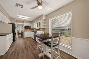 16431 Larkfield Dr, Houston, TX 77059 - Photo 12