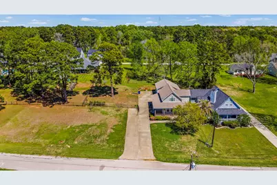 361 Bridgelanding, Onalaska, TX 77360 - Photo 40