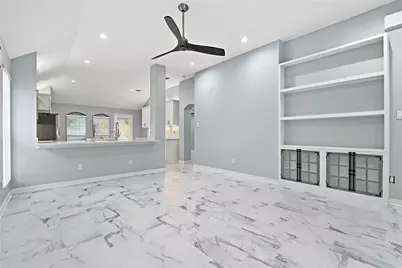 962 Oak Falls Drive, Conroe, TX 77378 - Photo 8