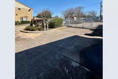 3100 Jeanetta Street #401, Houston, TX 77063 - Photo 18