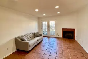 3100 Jeanetta St, Houston, TX 77063 - Photo 2