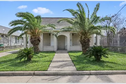 6618 Avenue N, Houston, TX 77011 - Photo 1