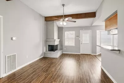 614 Meadowglen Drive, Baytown, TX 77521 - Photo 8