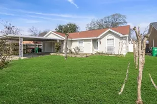 614 Meadowglen Dr, Baytown, TX 77521 - Photo 2