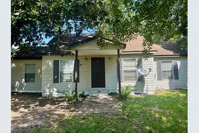 1505 S Houston Avenue, Livingston, TX 77351 - Photo 2