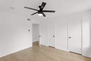 355 N Post Oak Ln, Houston, TX 77024 - Photo 12