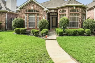 6885 Tournament Dr, Houston, TX 77069 - Photo 2
