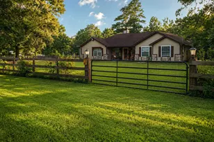124 County Rd 3185, Cleveland, TX 77327 - Photo 2