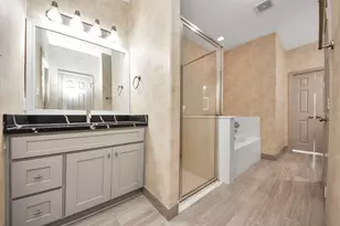 2027 Marchwood Manor Dr, Houston, TX 77090 - Photo 14