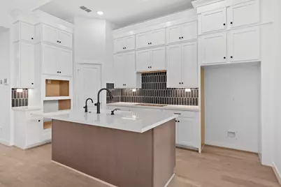 31038 Golden Felipe Street, Fulshear, TX 77441 - Photo 8