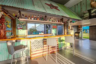 938 Eastview, Port Bolivar, TX 77650 - Photo 10