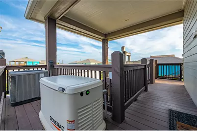 938 Eastview, Port Bolivar, TX 77650 - Photo 8