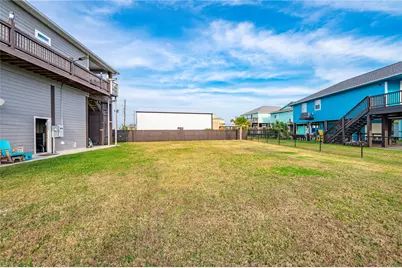 938 Eastview, Port Bolivar, TX 77650 - Photo 14