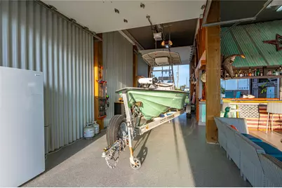 938 Eastview, Port Bolivar, TX 77650 - Photo 20