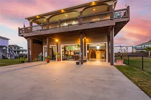 938 Eastview, Port Bolivar, TX 77650 - Photo 2