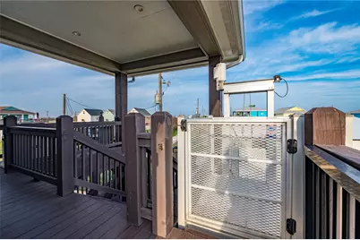 938 Eastview, Port Bolivar, TX 77650 - Photo 18