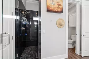 938 Eastview, Port Bolivar, TX 77650 - Photo 32