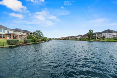 3947 Catania Bay Court, Missouri City, TX 77459 - Photo 18