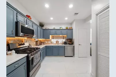 14402 Westbury Court, Houston, TX 77084 - Photo 12