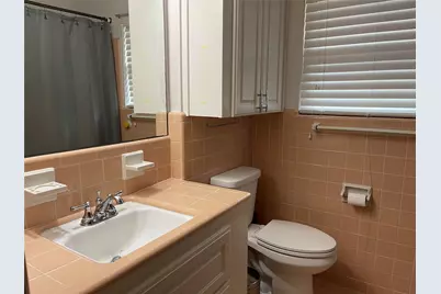 11303 Greenwillow Street, Houston, TX 77035 - Photo 20