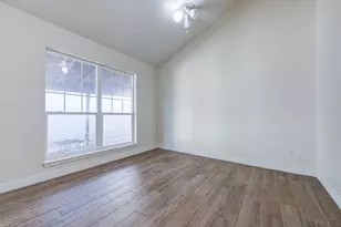 10822 Kirktown Dr, Houston, TX 77089 - Photo 16