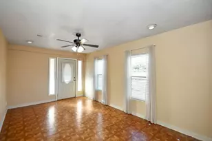 109 Maple St, Highlands, TX 77562 - Photo 44